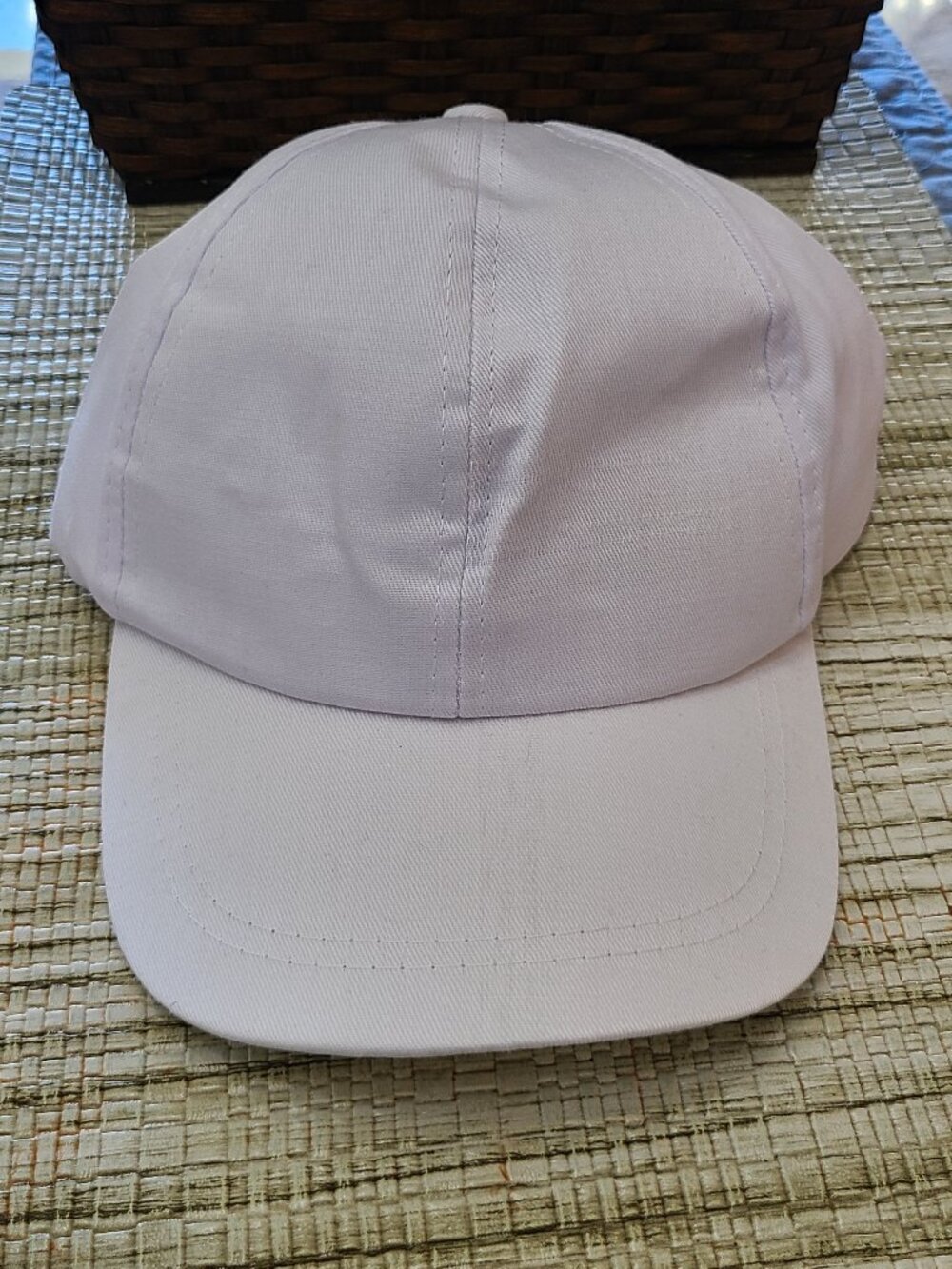 S&S Worldwide Color-Me Baseball Cap FA3421 White Color. Boys & girls can persona
